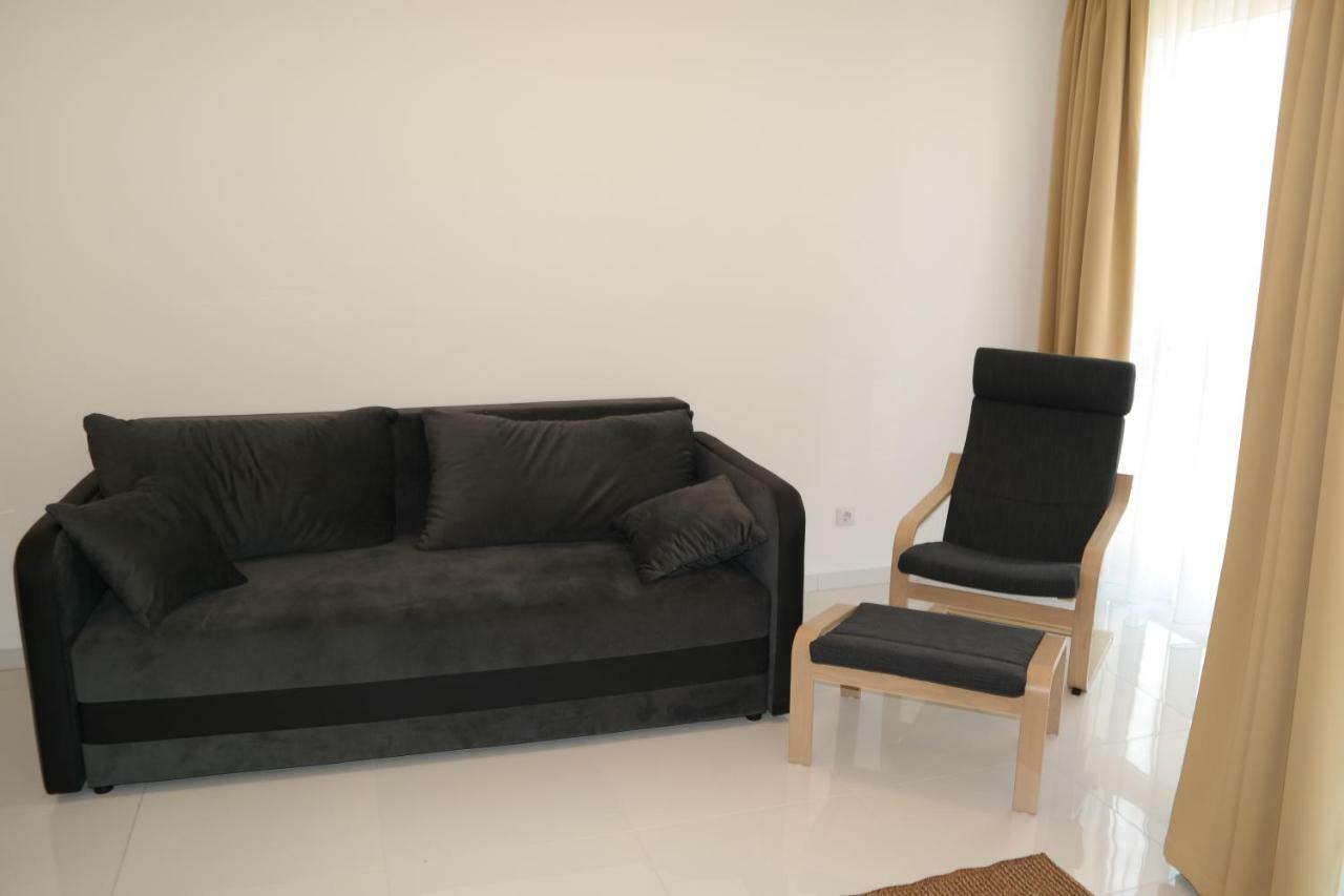 Holiday Apartman With Free Parking Győr Exterior foto